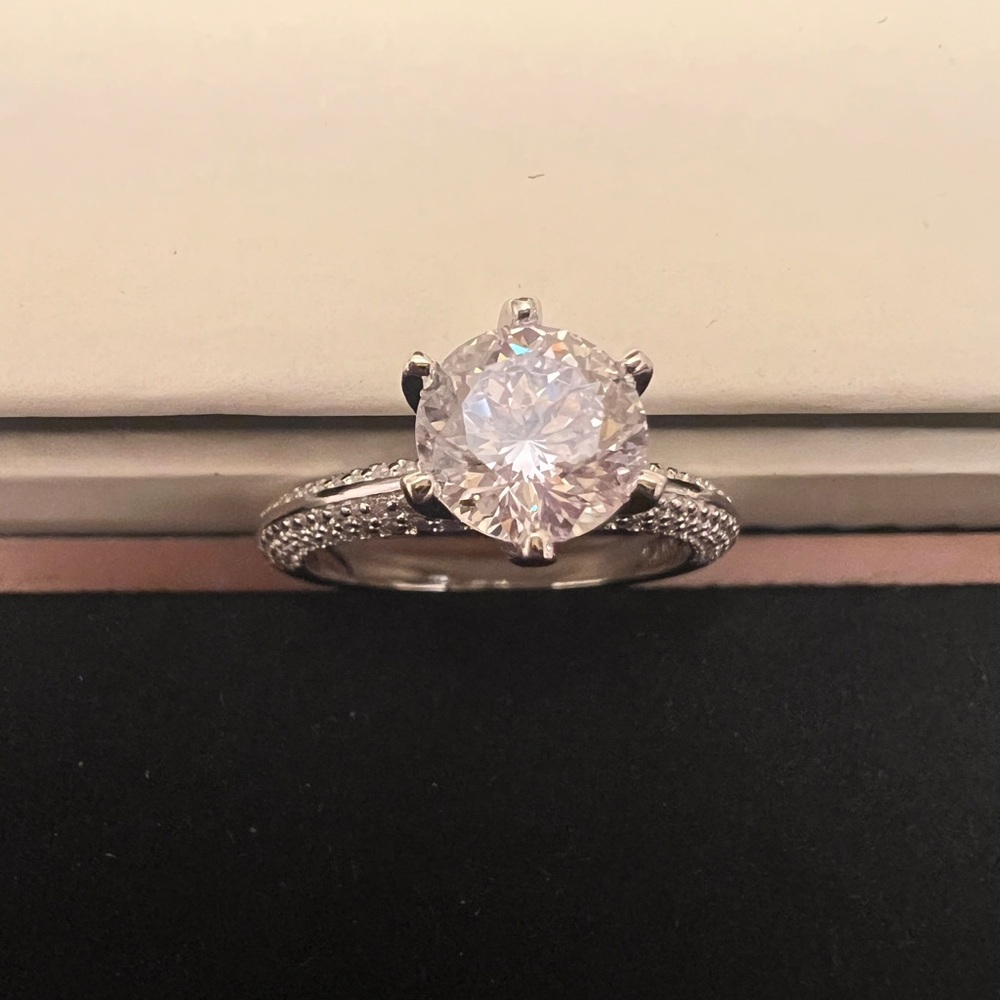 The Elizabeth- GORGEOUS 2 carat round cut ring with 6 sparkly prongs and stones